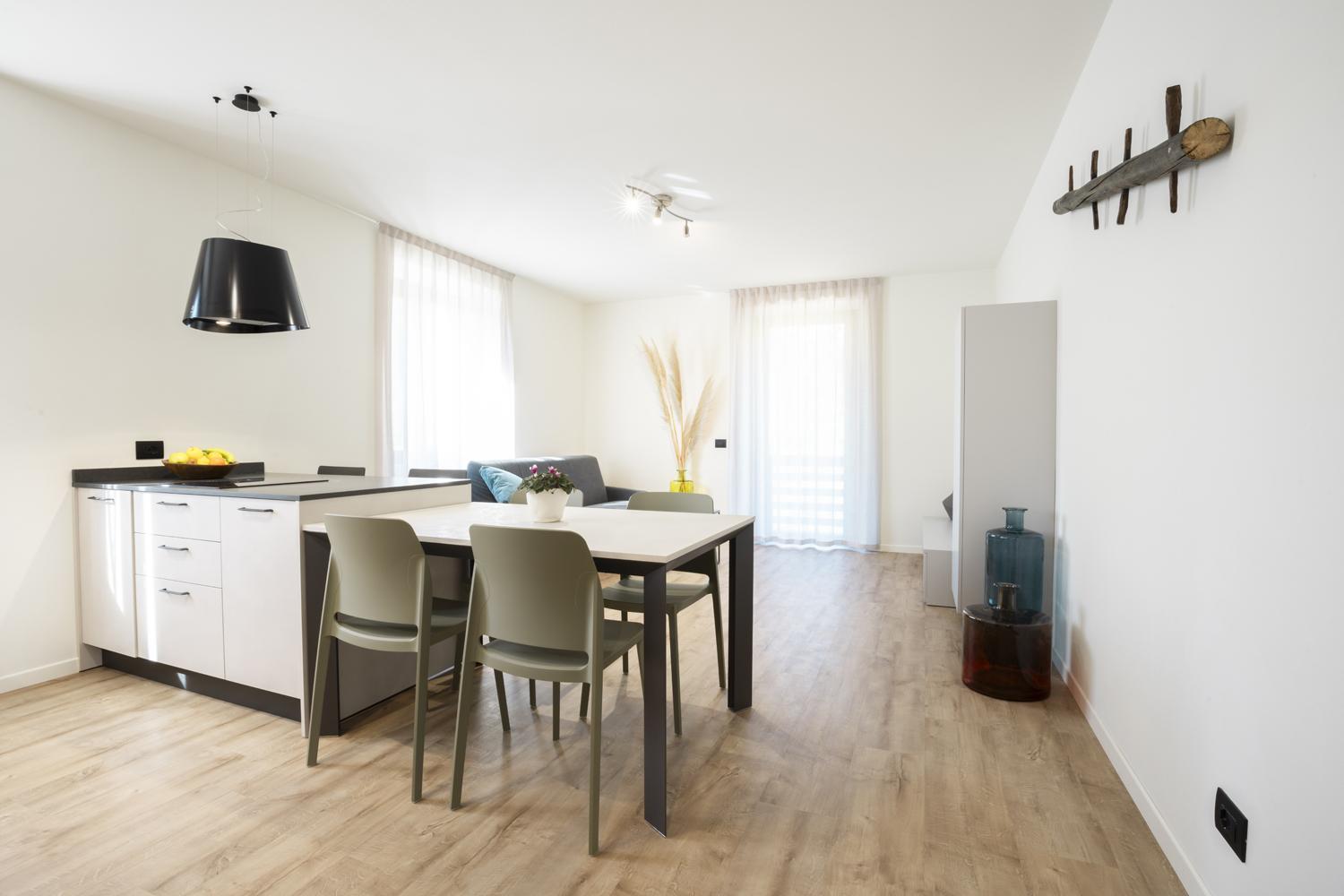 Hotel Antica Croce - Gardaslowemotion Tenno Eksteriør billede