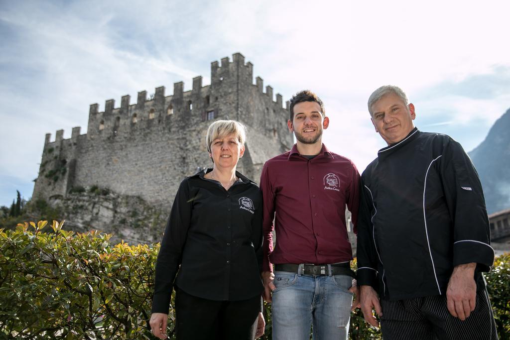 Hotel Antica Croce - Gardaslowemotion Tenno Eksteriør billede